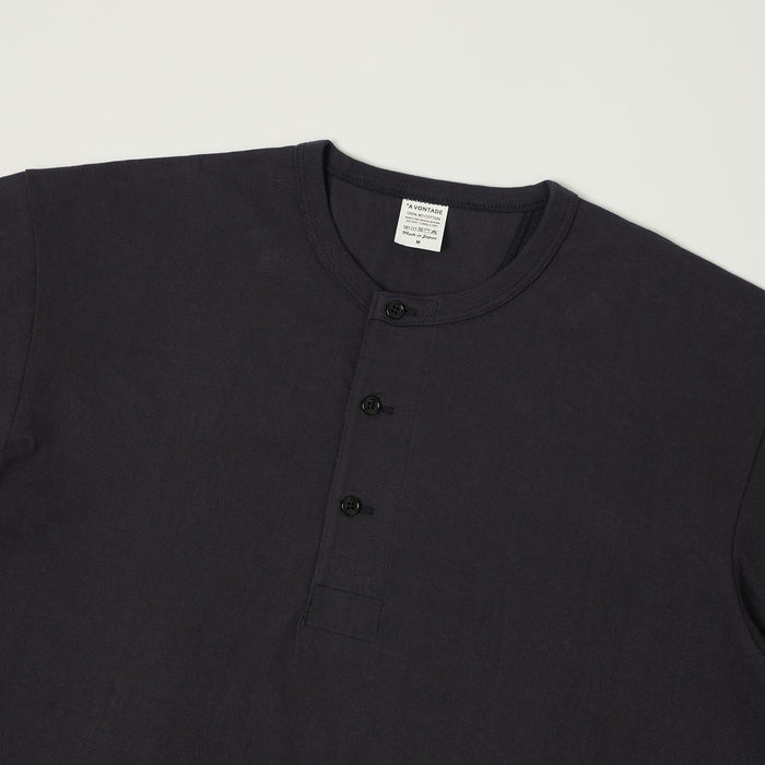 A Vontade Henley T-Shirt - Fade Navy