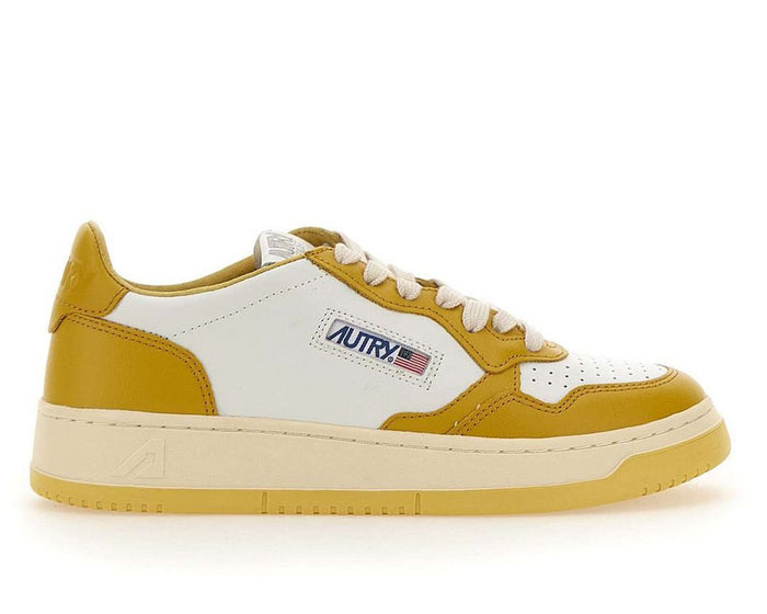 Autry Logo Patch Low-Top Sneakers