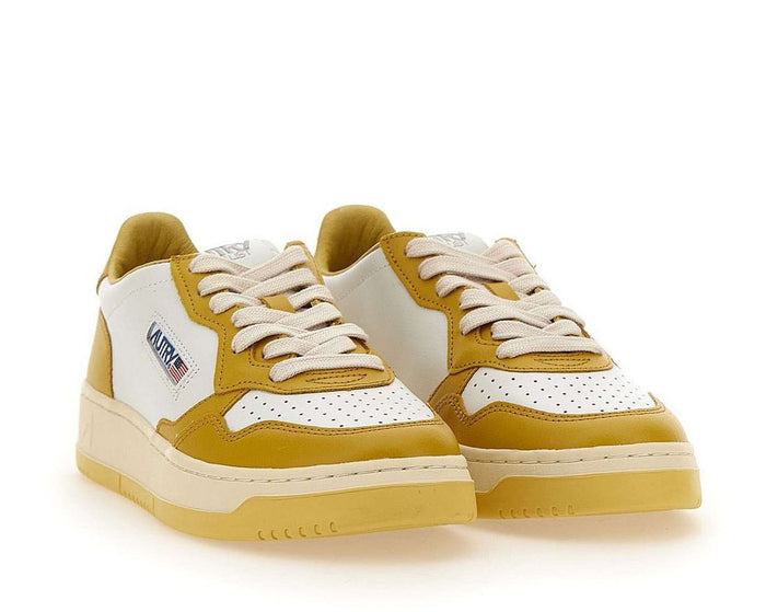 Autry Logo Patch Low-Top Sneakers