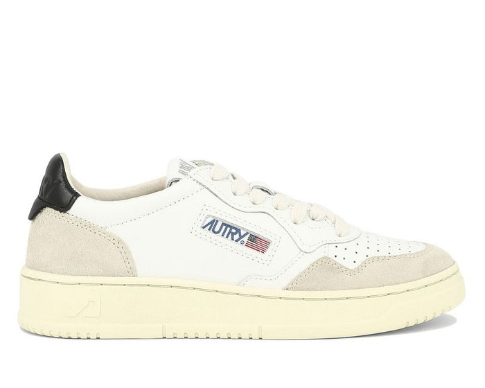 Autry Medalist Low-Top Sneakers