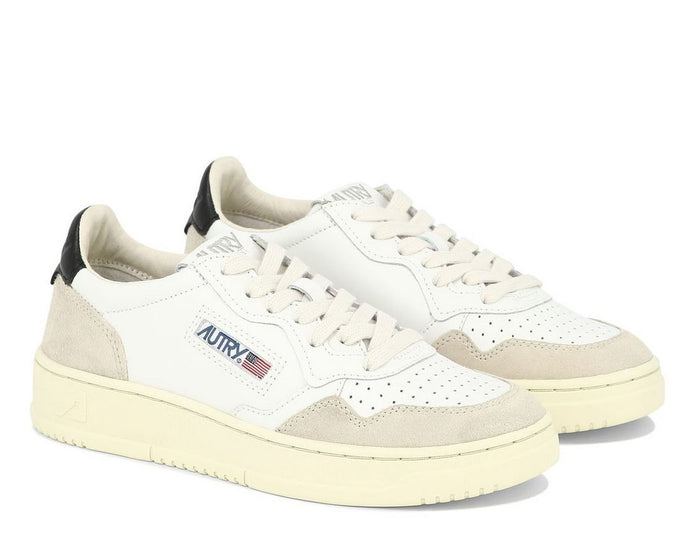 Autry Medalist Low-Top Sneakers