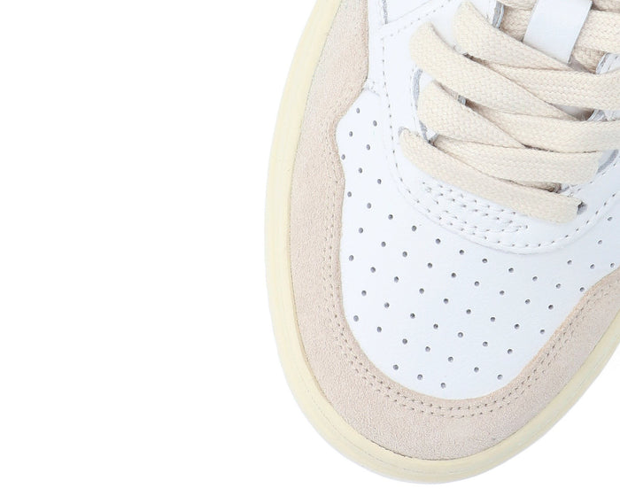 Autry Medalist Low-Top Sneakers