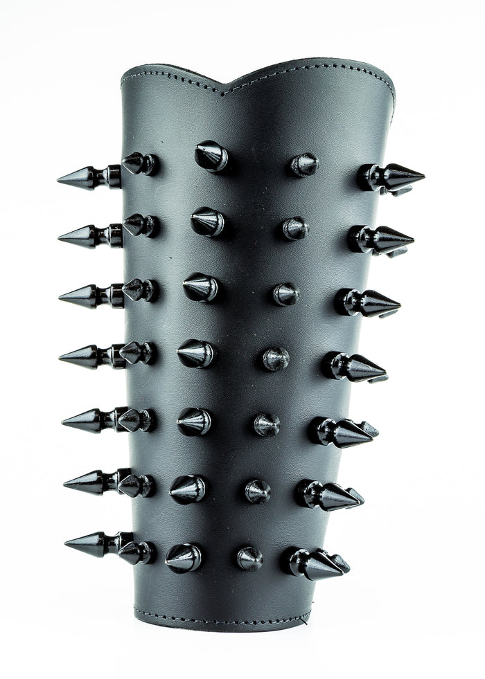 Black Spike Gauntlet