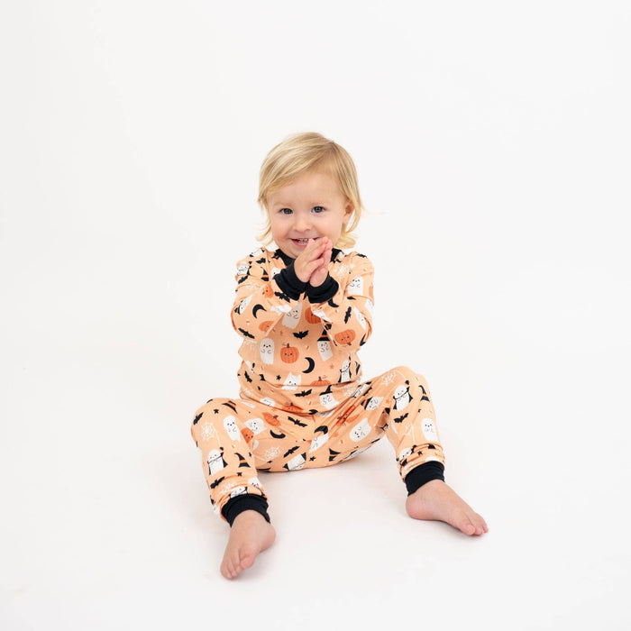 Boo-Tastic Glow-in-the-Dark Halloween Two-Piece Bamboo Long Sleeve Kids Pajama Pants Set: Orange/Multi / 3T