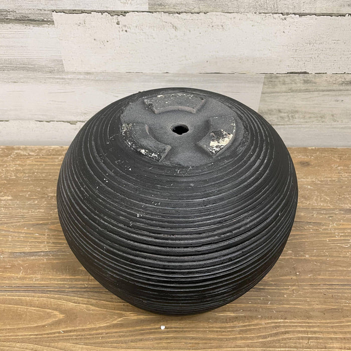 Fiberclay Belly Planter - Black - 12-inch - Hicks Nurseries