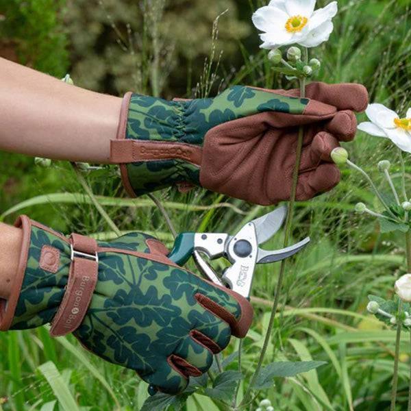 Gloves - Oak Moss - M/L - Hicks Nurseries