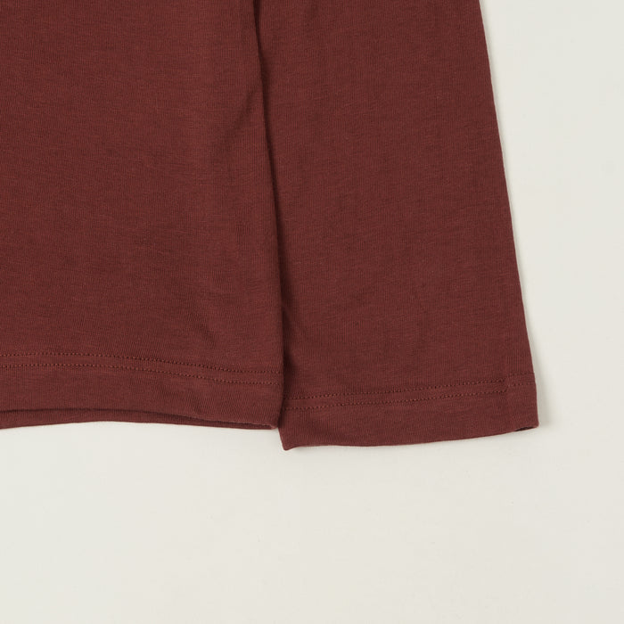 Merz b. Schwanen 'The Originals' 1950s Lightweight Long Sleeve T-Shirt - Barn Red