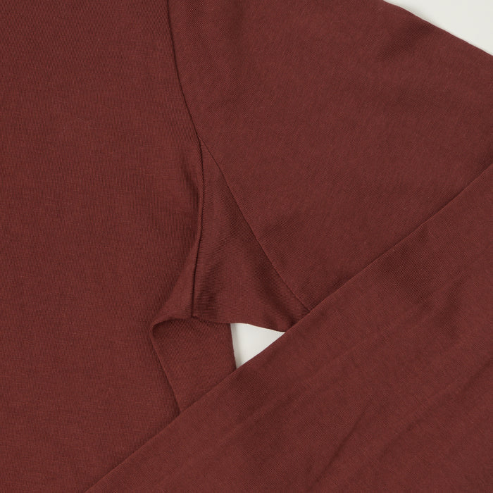 Merz b. Schwanen 'The Originals' 1950s Lightweight Long Sleeve T-Shirt - Barn Red