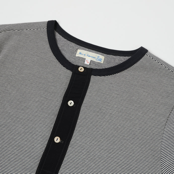 Merz b. Schwanen 'The Originals' 227 Short Sleeve Striped Henley - Charcoal/Nature