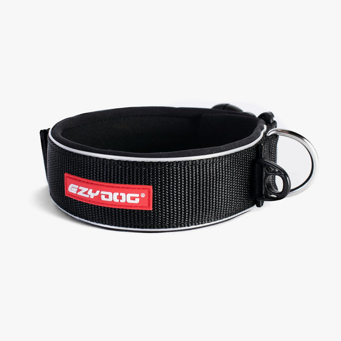 Black dog collar with a red EzyDog label on a white background