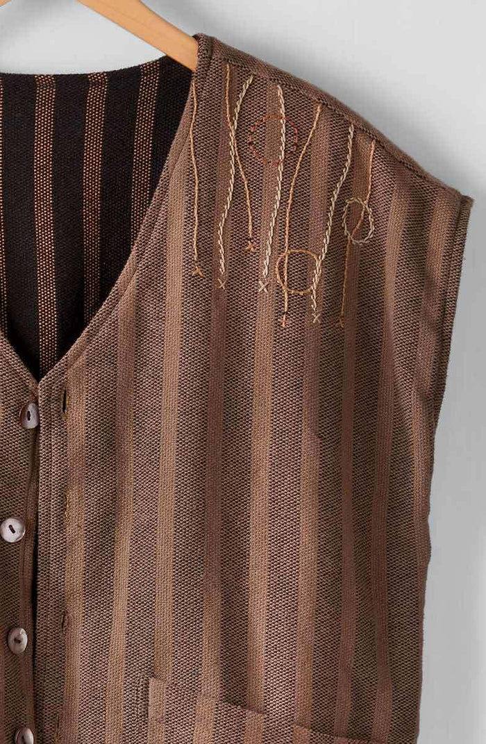 Chindi/Walnut