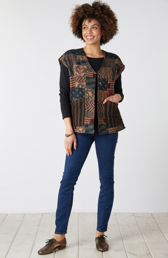 Chindi/Walnut