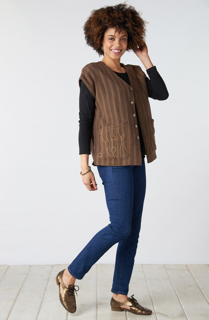 Chindi/Walnut