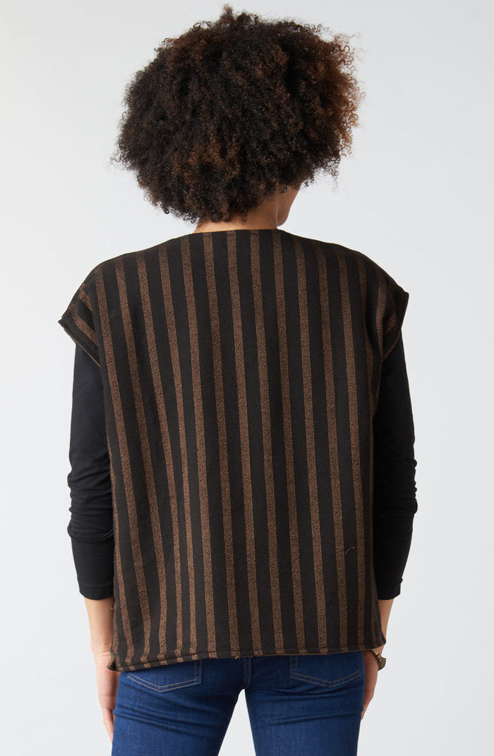 Chindi/Walnut